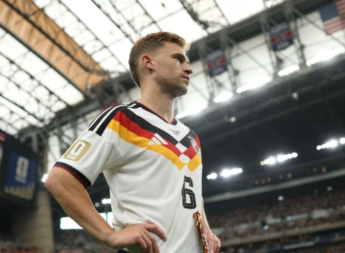 Joshua Kimmich - 8.0 điểm Joshua Kimmich kiến tạo hai bàn thắng