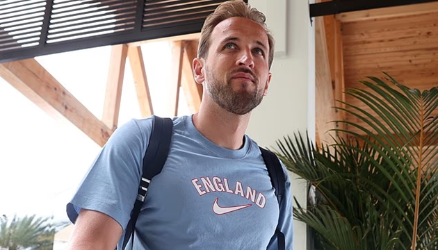 Harry Kane và các đồng đội chính thức đặt chân tới Florida.