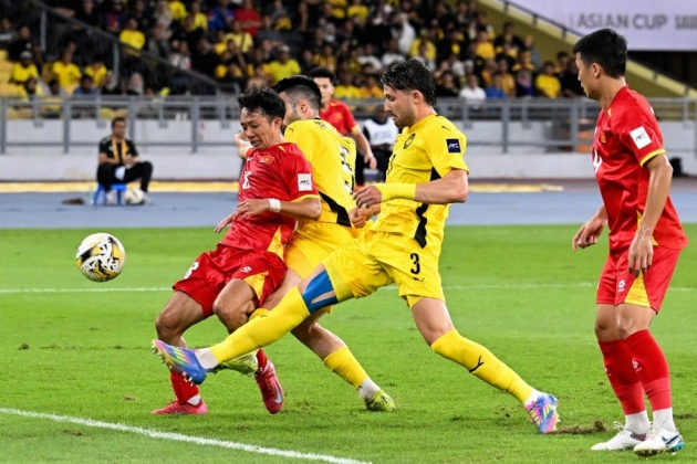 Bóng đá Malaysia chưa chịu khuất phục trước án phạt của FIFA.