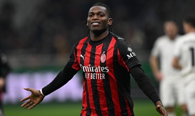 Leao trở lại là cú hích cho hàng công Milan.