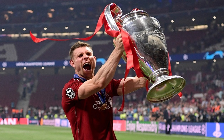 James Milner đã giành được nhiều vinh quang trong màu áo Liverpool. James Milner thi đấu cho Liverpool